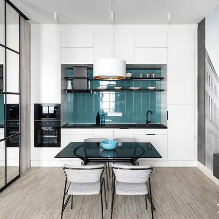 Apartman White Boat Blue